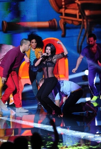 ... NRJ Music Awards 2013 Ã©tait plus ou moins sexy que la robe de Shym