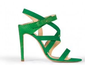 Les sandales vertes Elie Saab sont Ã  bandes de cuir vert Ã©meraude ...