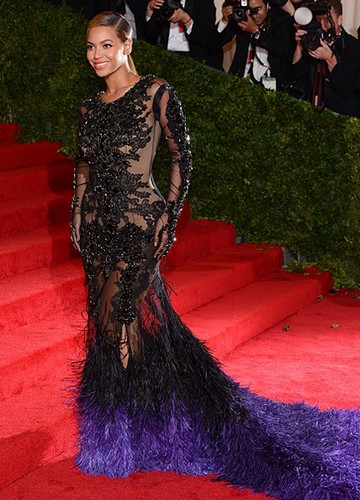 Beyonce Givenchy